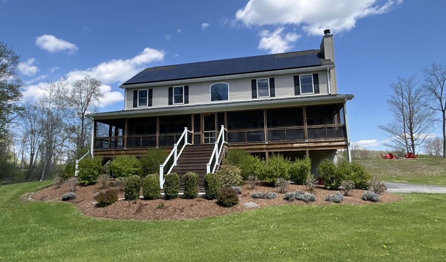 382 Sharon Station Rd, Amenia, NY 12501 - 4 Beds, 3 Bath