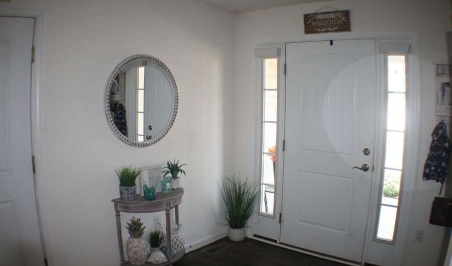 15 BLAZING STAR Ct, Frederica, DE 19946 - 3 Beds, 3 Bath