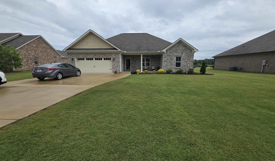 29760 Gatlin Rd, Ardmore, AL 35739 - 3 Beds, 2 Bath