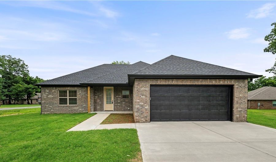 34 Lockhart Dr, Bella Vista, AR 72715 - 3 Beds, 2 Bath