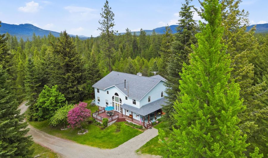 80 Rodeo Rd, Athol, ID 83801 - 5 Beds, 4 Bath