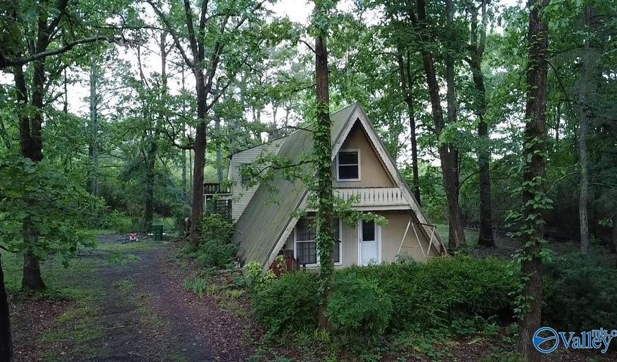 182 County Road 1839, Arab, AL 35016 - 3 Beds, 2 Bath