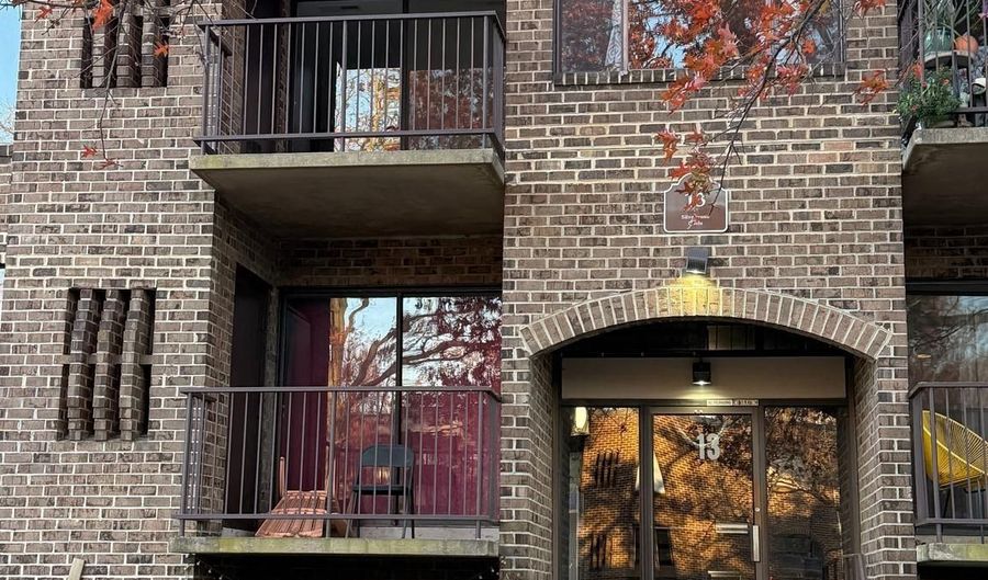 13 SILVERWOOD Cir 12, Annapolis, MD 21403 - 3 Beds, 2 Bath