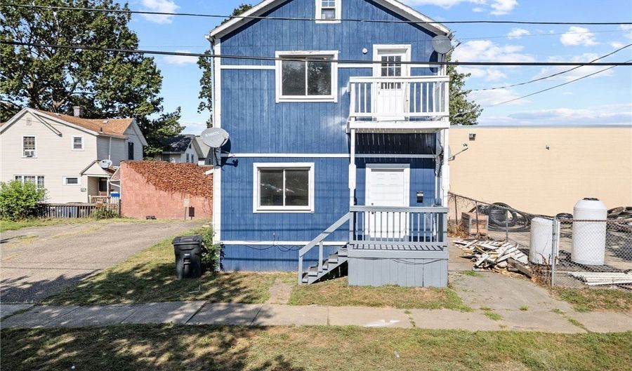 2387 29th St SW, Akron, OH 44314 - 2 Beds, 1 Bath