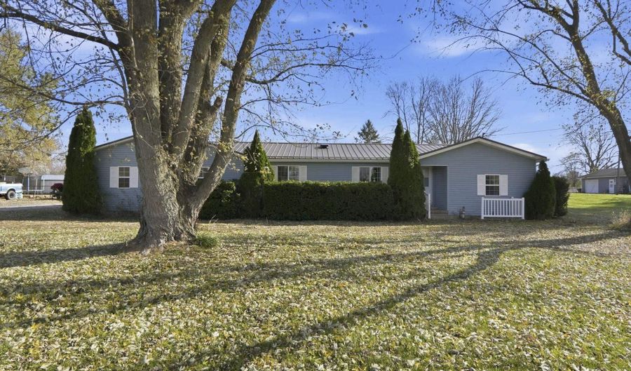 901 S Indiana Ave, Alexandria, IN 46001 - 3 Beds, 1 Bath