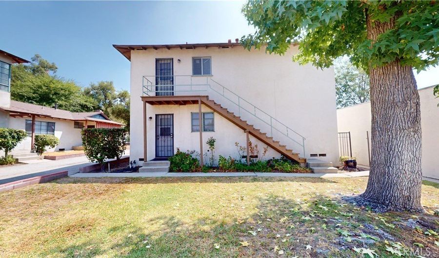 3103 Lincoln Ave, Altadena, CA 91001 - 4 Beds, 3 Bath