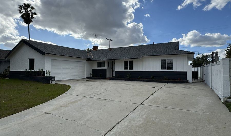 213 N Royal, Anaheim, CA 92806 - 4 Beds, 3 Bath