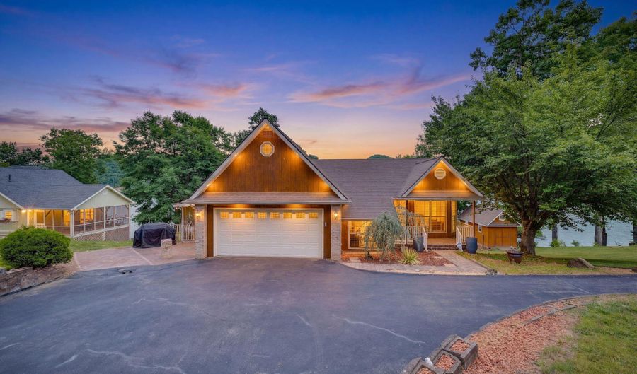 23075 Montego Bay Rd, Abingdon, VA 24211 - 2 Beds, 3 Bath