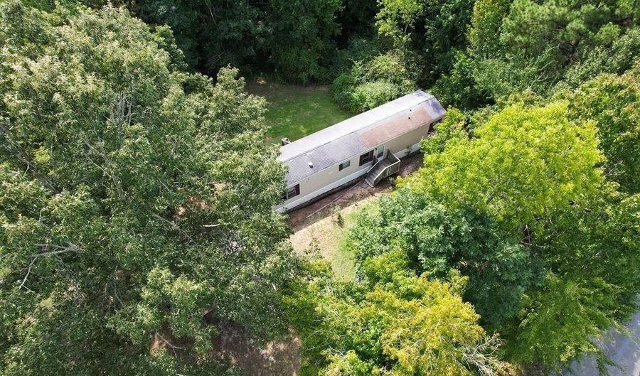 186 Corry Rd, Blacksburg, SC 29702 - 3 Beds, 2 Bath