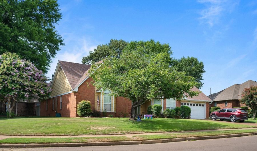 6654 GOLDEN STAR Cv, Bartlett, TN 38134 - 3 Beds, 2 Bath