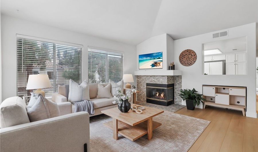 54 Pamplona, Aliso Viejo, CA 92656 - 2 Beds, 2 Bath