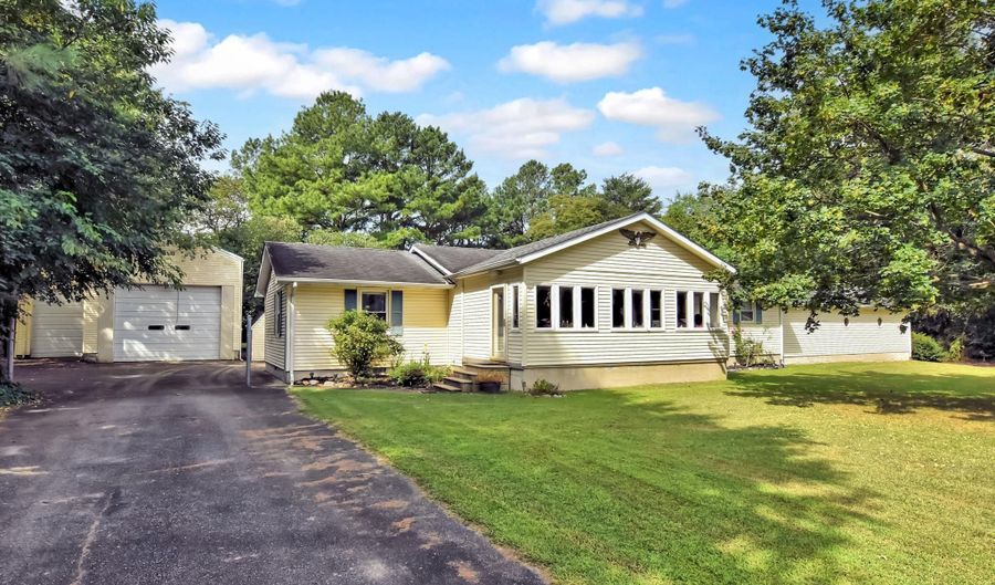 20674 CUBBAGE POND Rd, Lincoln, DE 19960 - 3 Beds, 3 Bath