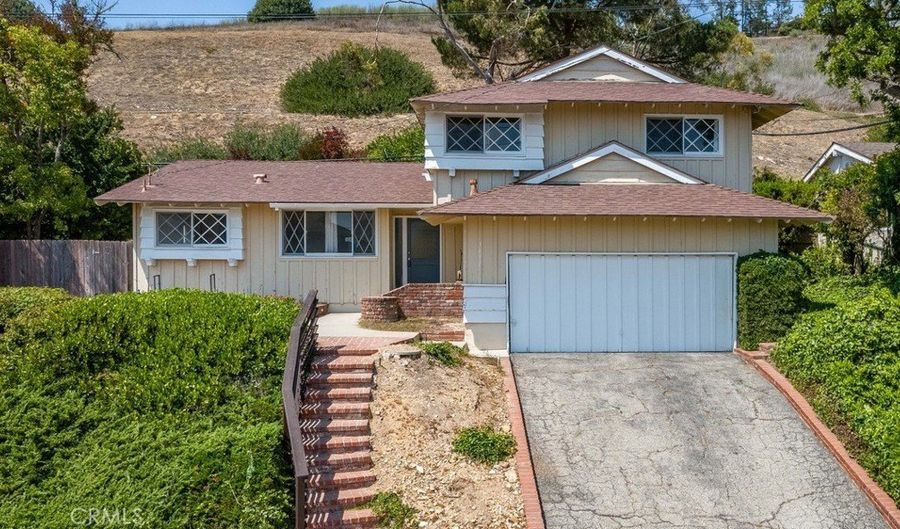 3651 Greve Dr, Rancho Palos Verdes, CA 90275 - 4 Beds, 3 Bath