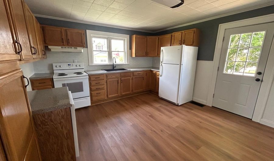 19 Fitch Ave, Batesville, IN 47006 - 4 Beds, 2 Bath