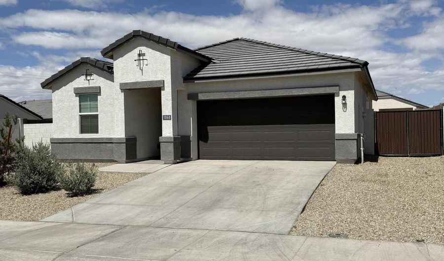 1868 S 240TH Dr, Buckeye, AZ 85326 - 4 Beds, 2 Bath