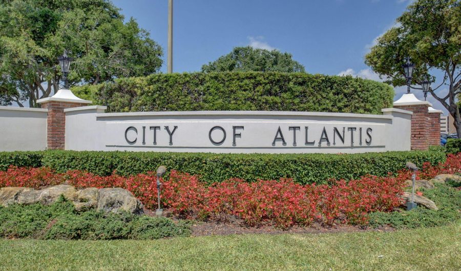300 John F Kennedy Dr Ph8, Atlantis, FL 33462 - 3 Beds, 2 Bath