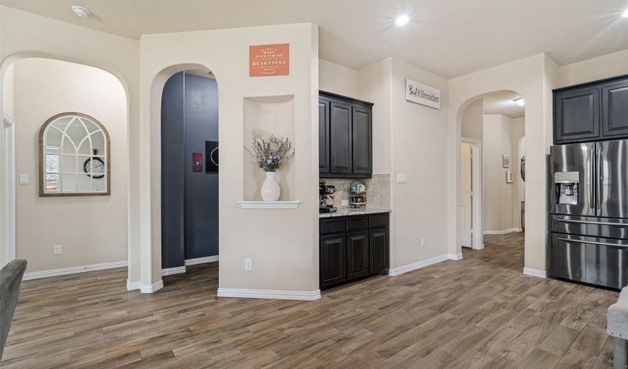 14825 Brettridge Dr, Aledo, TX 76008 - 3 Beds, 2 Bath