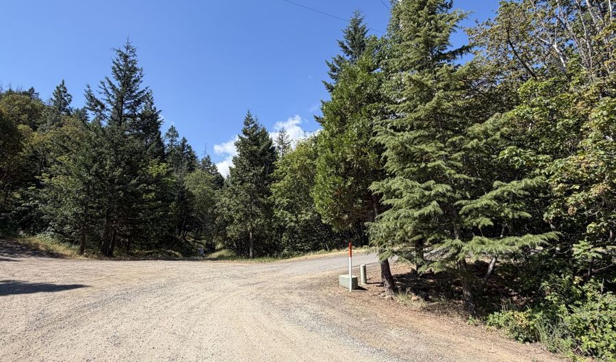 1600 Neil Creek Rd, Ashland, OR 97520 - 0 Beds, 0 Bath