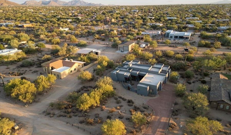 6523 E LONESOME Trl, Cave Creek, AZ 85331 - 4 Beds, 4 Bath