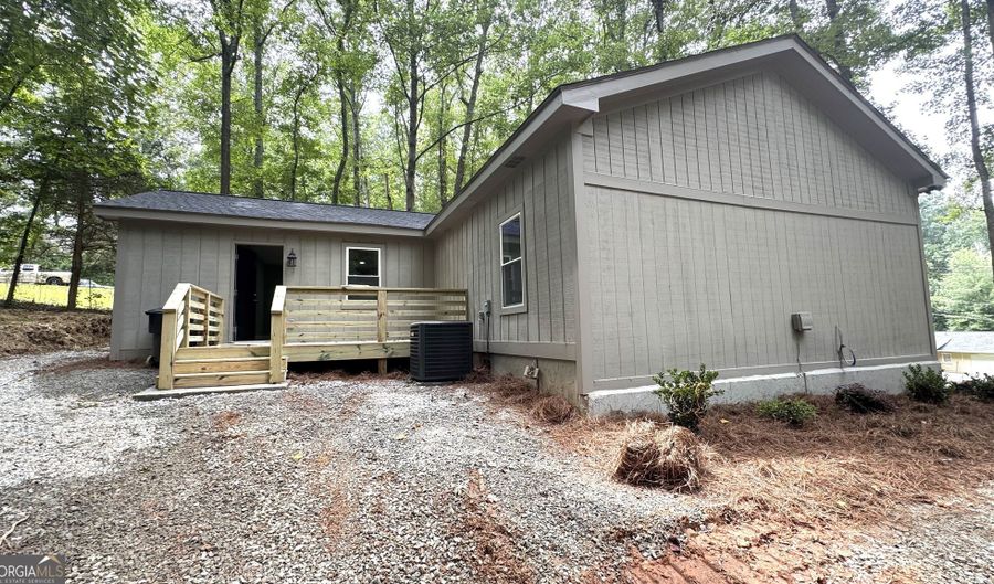 125 SANDY Spg, Athens, GA 30601 - 3 Beds, 2 Bath