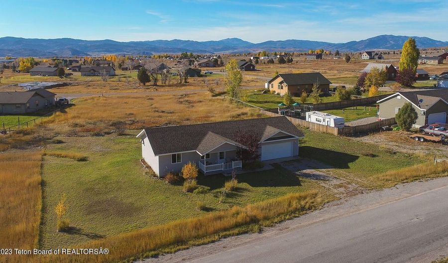 159 EAST St, Star Valley Ranch, WY 83127 - 3 Beds, 2 Bath