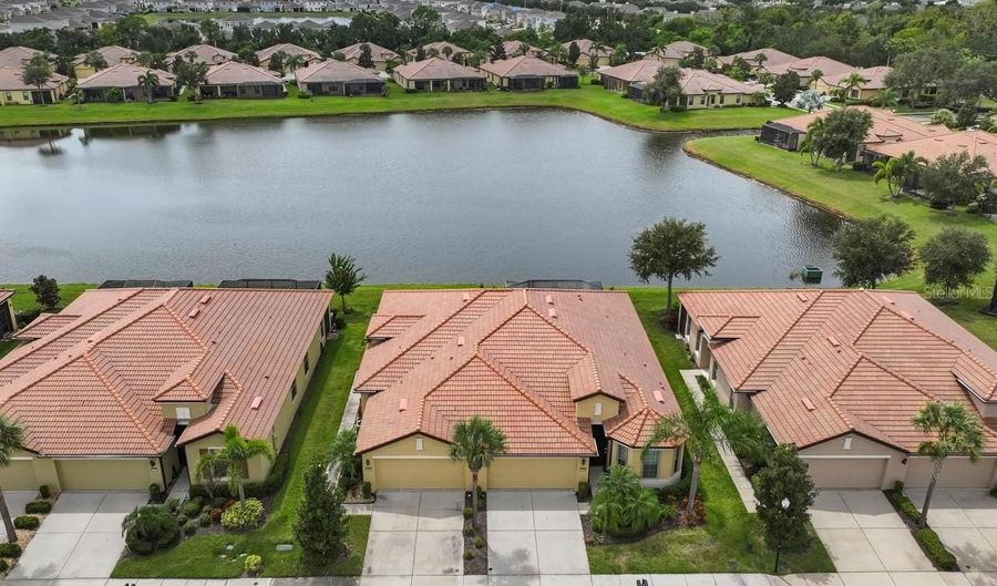 5446 SUNSET FALLS Dr, Apollo Beach, FL 33572 - 2 Beds, 2 Bath