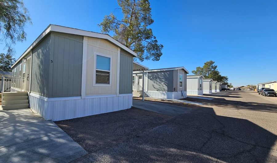 1431 N French St E-13, Casa Grande, AZ 85122 - 3 Beds, 2 Bath