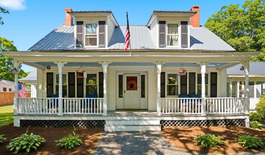 131 Clinton Rd, Antrim, NH 03440 - 4 Beds, 3 Bath