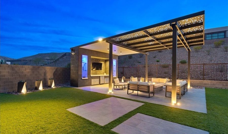 5231 Iron River Ct, Las Vegas, NV 89135 - 4 Beds, 5 Bath