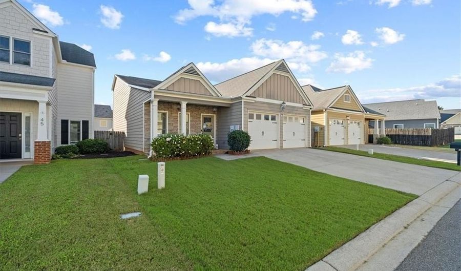 47 Celtic Ct, Adairsville, GA 30103 - 3 Beds, 3 Bath