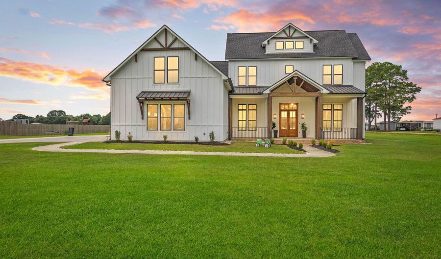 100 Viaulet Rd, Youngsville, LA 70592 - 4 Beds, 5 Bath