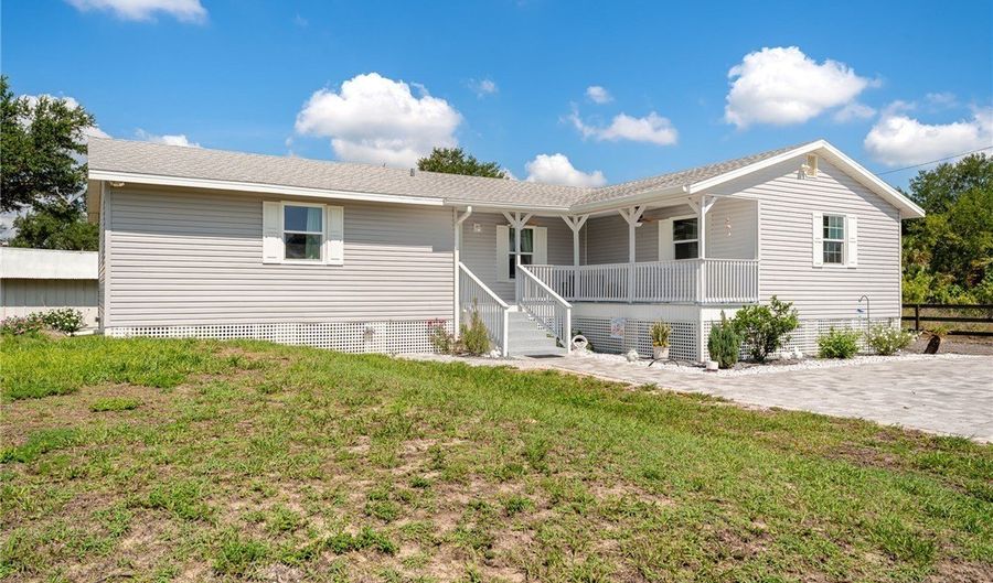2313 Hines Ave, Alva, FL 33920 - 3 Beds, 3 Bath