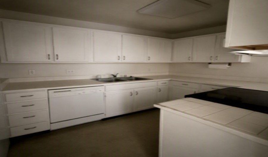 46-78 Emepela Pl K104, Kaneohe, HI 96744 - 4 Beds, 2 Bath