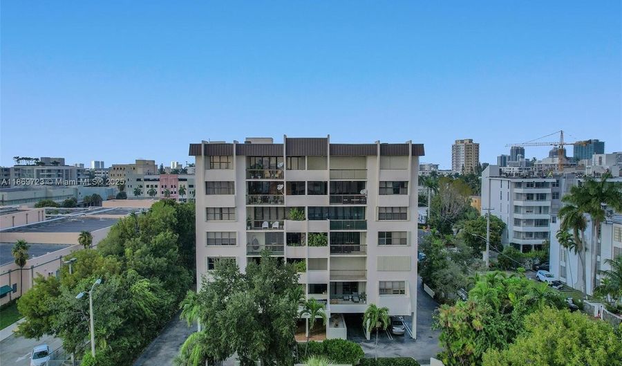 9300 Bay Harbor Ter 4B, Bay Harbor Islands, FL 33154 - 2 Beds, 3 Bath