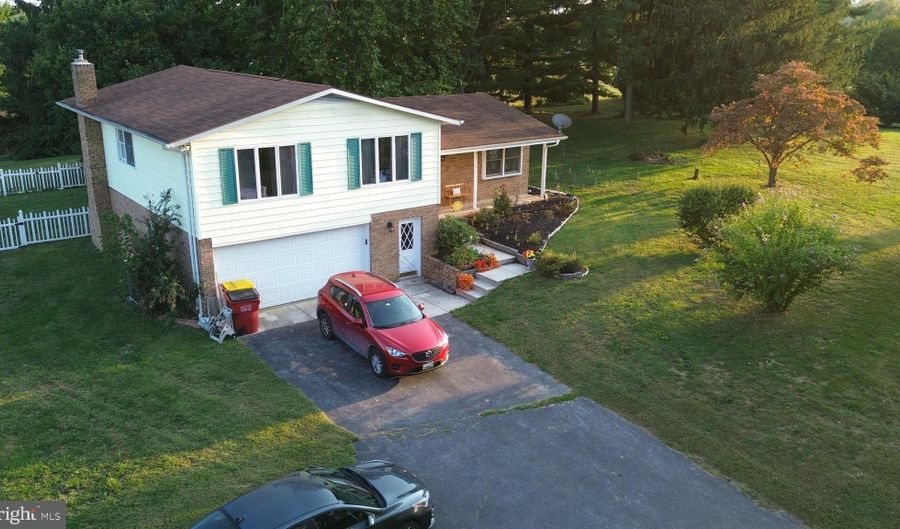 19717 TOMS Rd, Boonsboro, MD 21713 - 4 Beds, 3 Bath