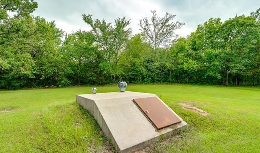 11065 County Road 1512, Ada, OK 74820 - 3 Beds, 3 Bath