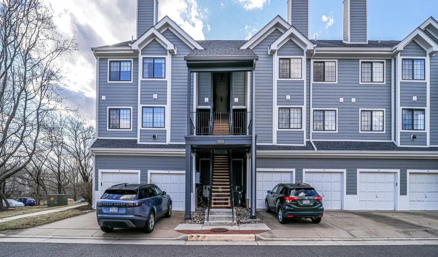 7012 IRWELL Ln 14E, Alexandria, VA 22315 - 2 Beds, 2 Bath