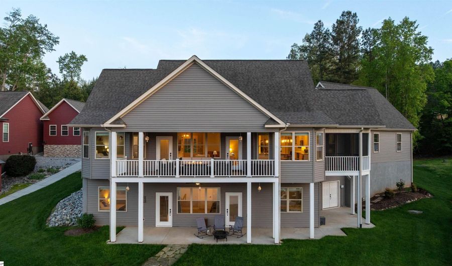 110 Clearview Dr, Abbeville, SC 29620 - 4 Beds, 4 Bath