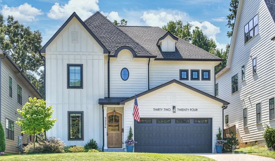 3224 E Ford Rd, Charlotte, NC 28205 - 4 Beds, 4 Bath