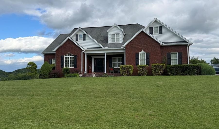 20360 Josh Allen Dr, Abingdon, VA 24211 - 4 Beds, 4 Bath