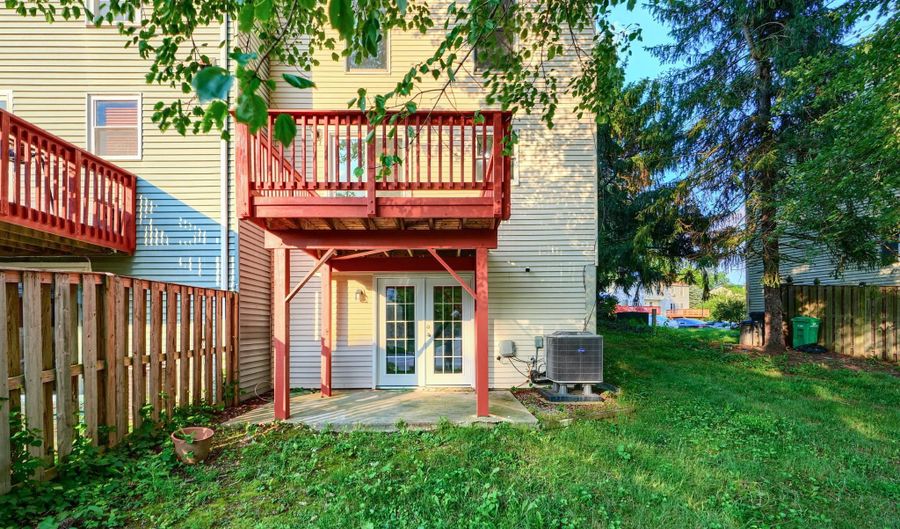 11223 WESTPORT Dr, Bowie, MD 20720 - 3 Beds, 4 Bath