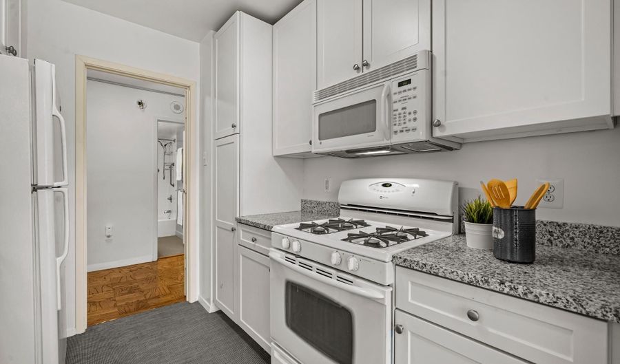 3001 VEAZEY Ter NW 201, Washington, DC 20008 - 0 Beds, 1 Bath