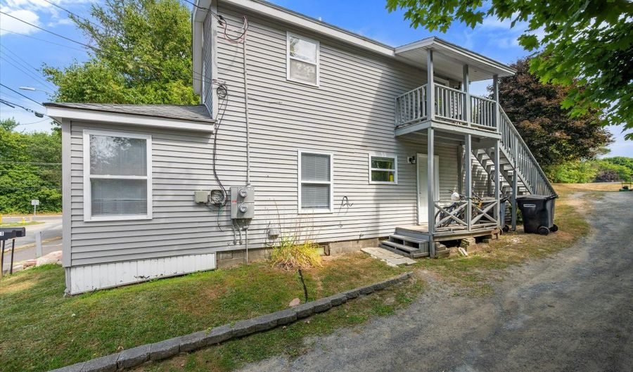 249 Palm St, Bangor, ME 04401 - 0 Beds, 2 Bath