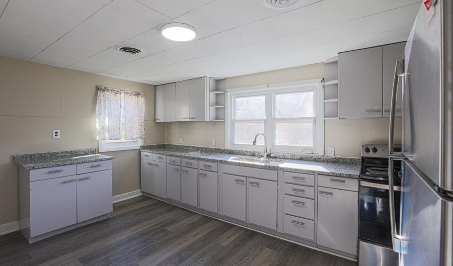 3110 PHILADELPHIA Rd, Abingdon, MD 21009 - 3 Beds, 2 Bath