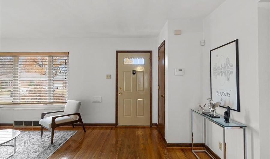 9204 Kit Dr, Affton, MO 63123 - 3 Beds, 2 Bath