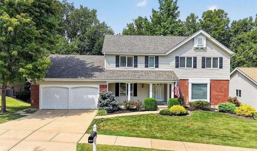 1751 Warmington Ct, Ballwin, MO 63021 - 4 Beds, 3 Bath