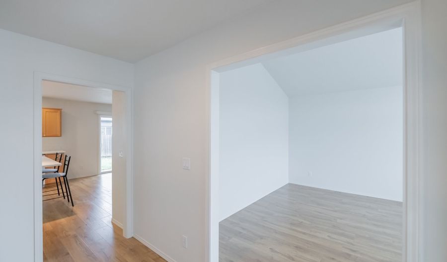 1851 COUGAR Ave, Albany, OR 97321 - 3 Beds, 2 Bath