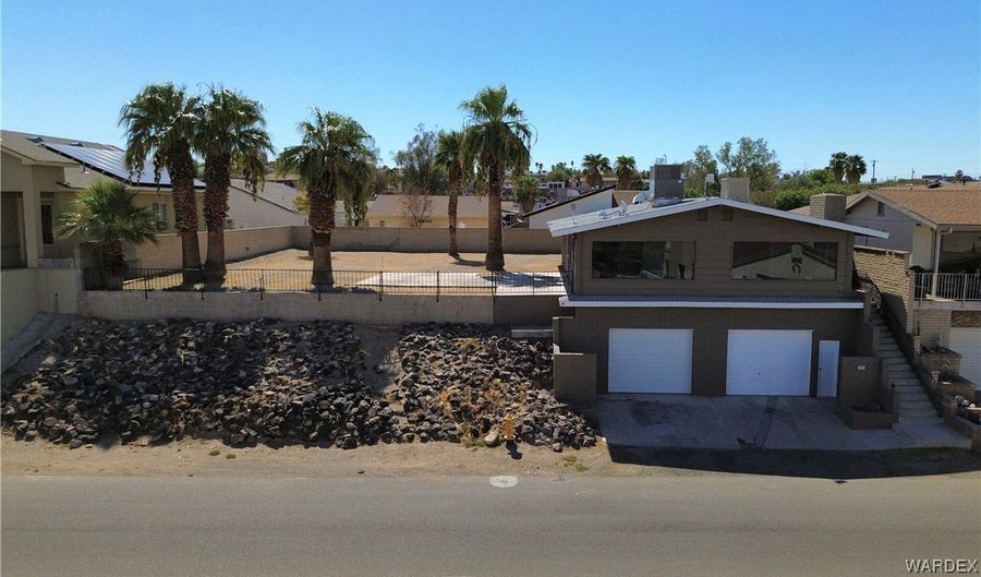 1470 Riverfront Dr, Bullhead City, AZ 86442 - 4 Beds, 2 Bath