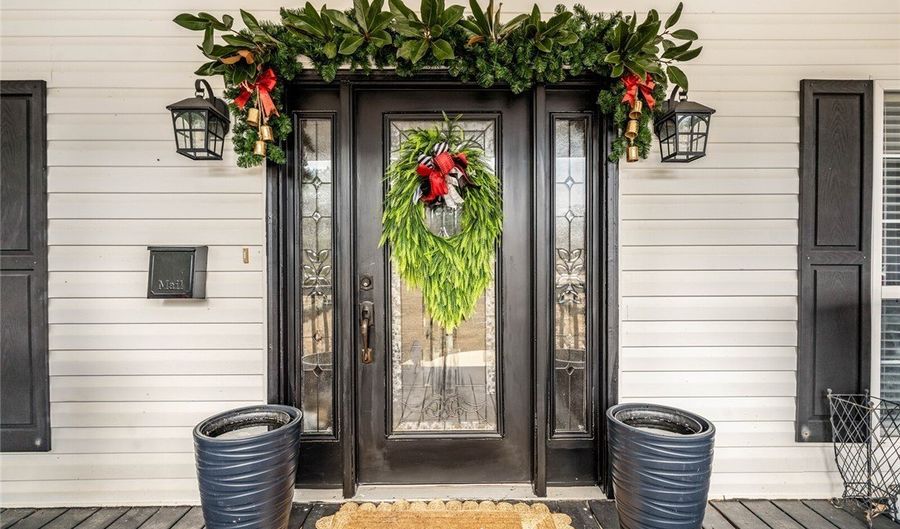 8745 Hwy 18 E, Bankston, AL 35542 - 4 Beds, 3 Bath