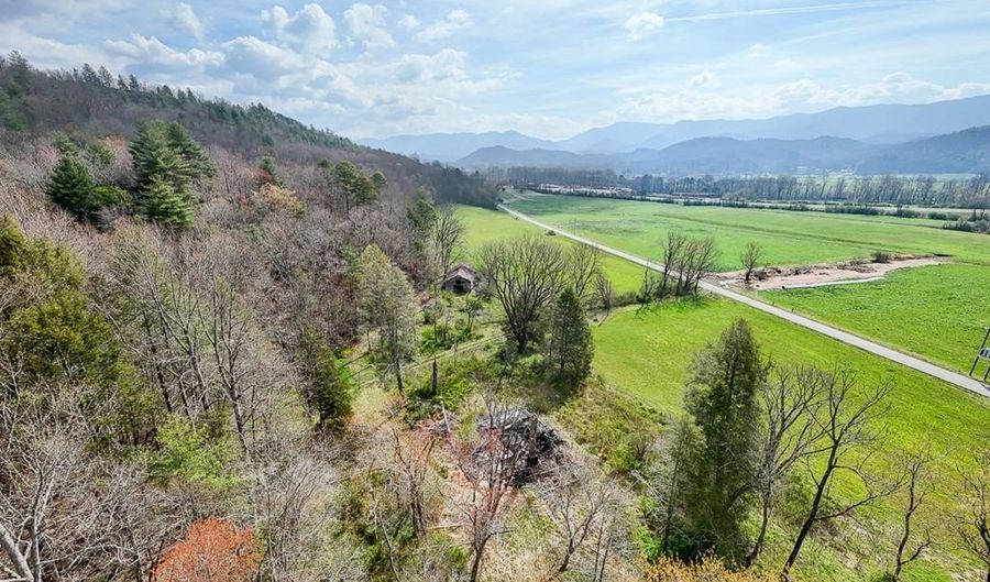 6387 Airport Rd, Andrews, NC 28901 - 0 Beds, 0 Bath